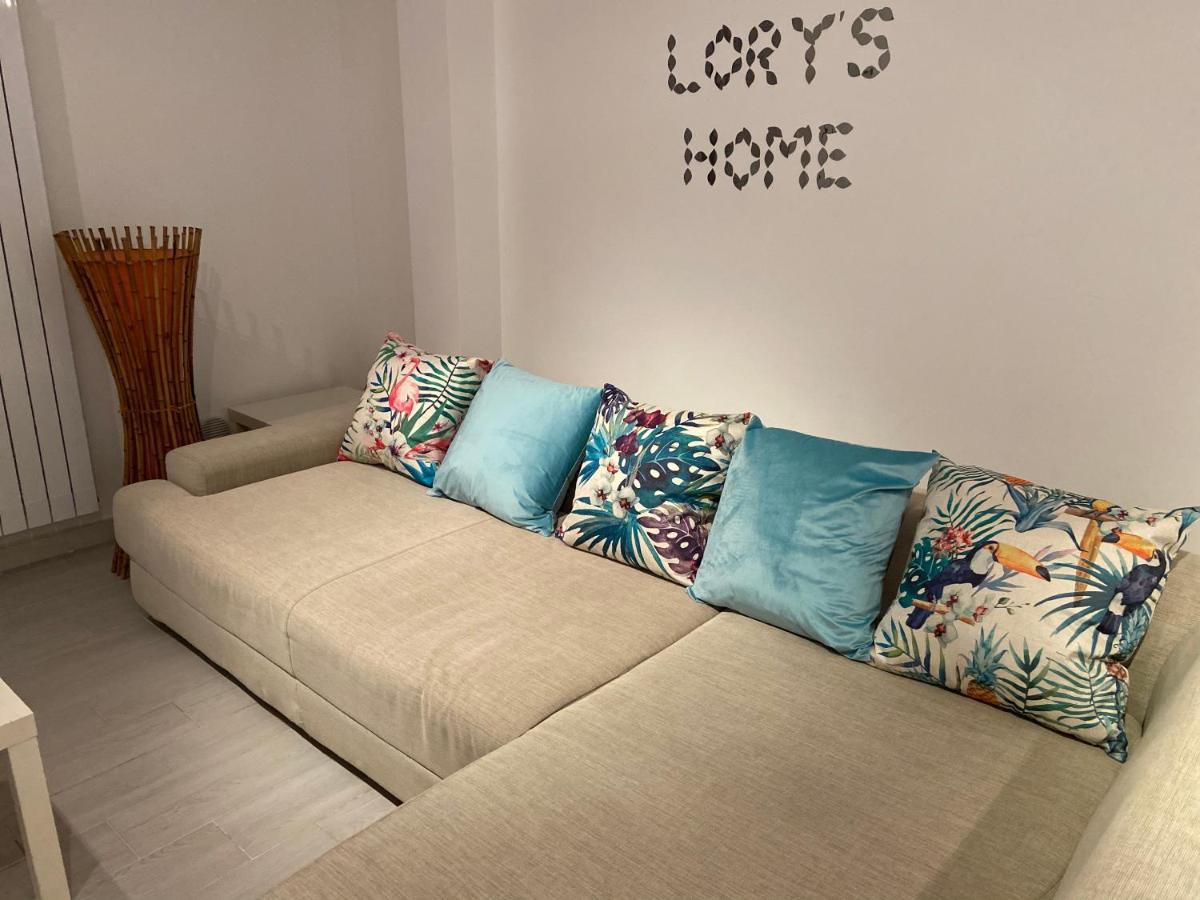 Bari Lory'S Home Bagian luar foto